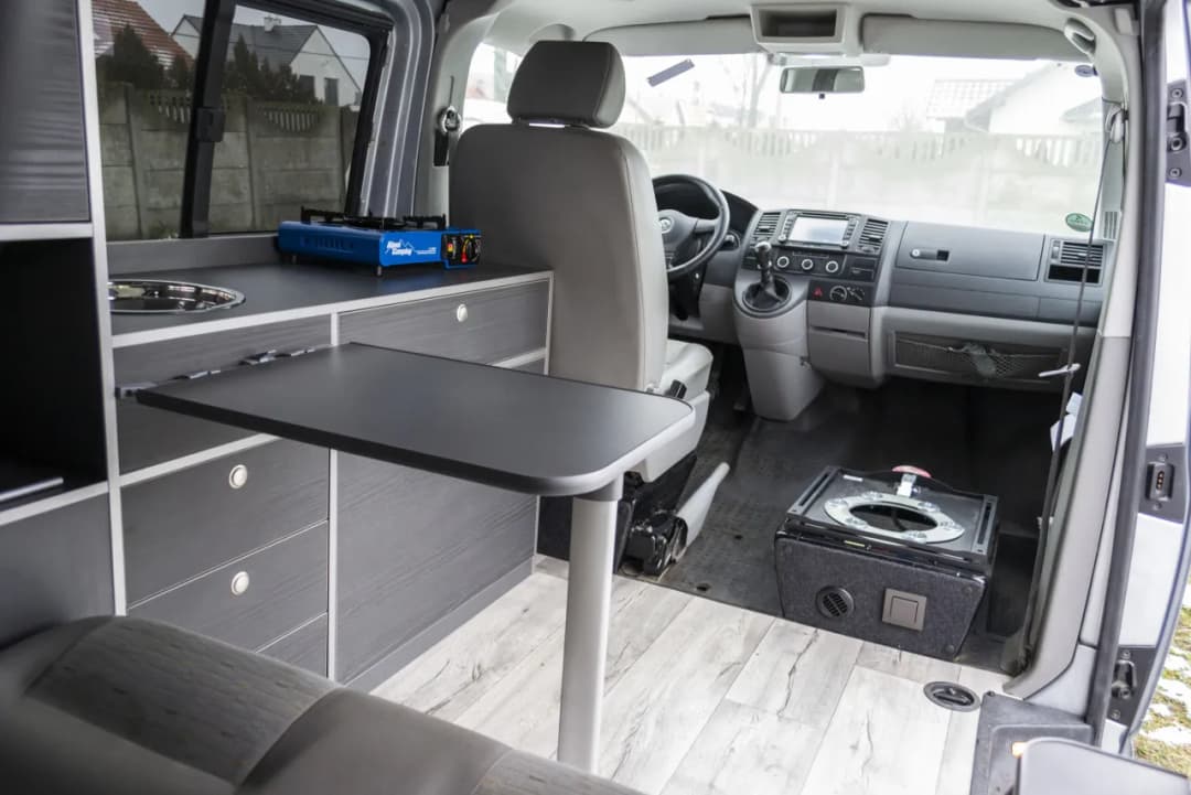 Jak przerobić vw t5 na kampera - uniknij kosztownych błędów