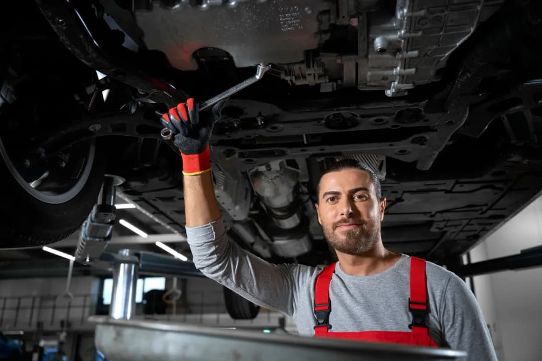 Co ile wymieniać olej w silniku, aby uniknąć kosztownych napraw?