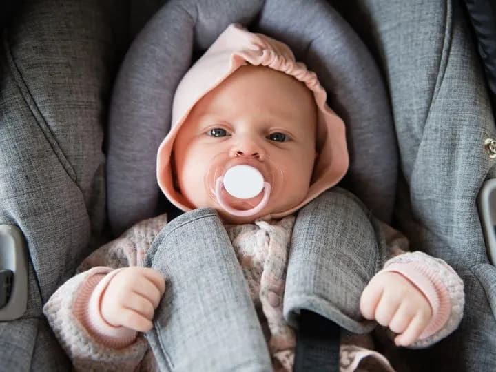 Jaki fotelik samochodowy dla noworodka zapewni maksymalne bezpieczeństwo?