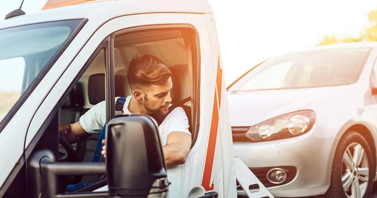 Jak uniknąć opłat za holowanie i zaoszczędzić na kosztach