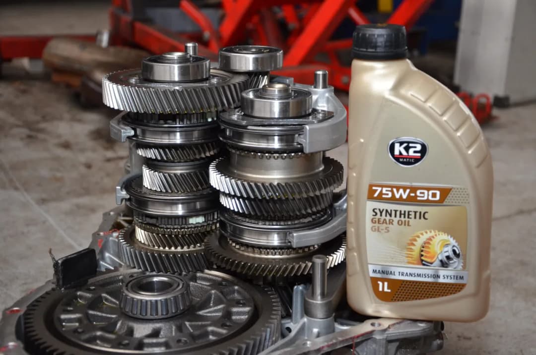 Ile oleju do skrzyni biegów? Kluczowe informacje o pojemności i wymianie