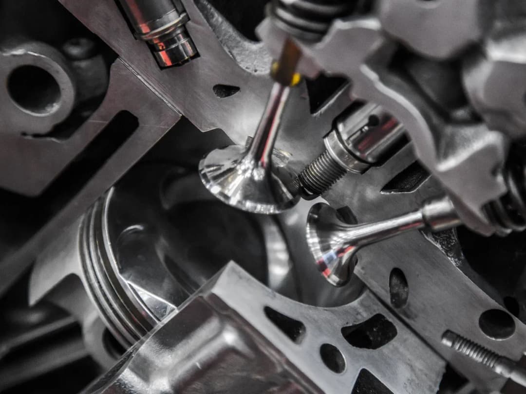 Ile kosztuje wymiana pierścieni w silniku? Sprawdź, co wpływa na cenę